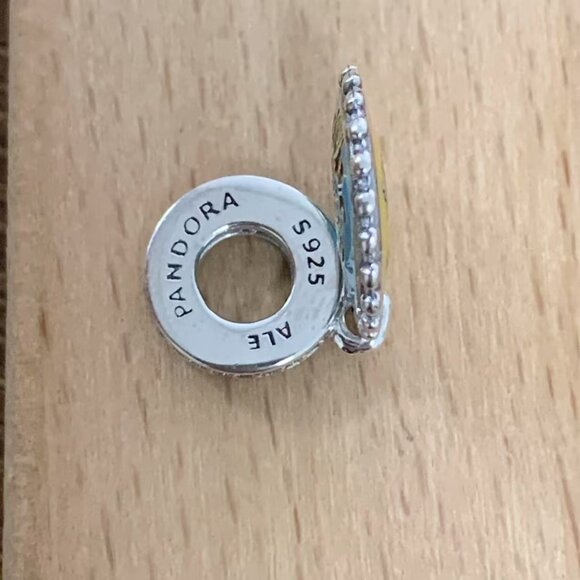 Pandora Disney Theme Park Mary Poppins Village Resort Club Charm, S925 Silver - Picture 4 of 4